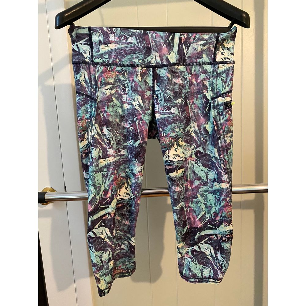 EUC Lululemon Running Yoga Pants Sz 8
